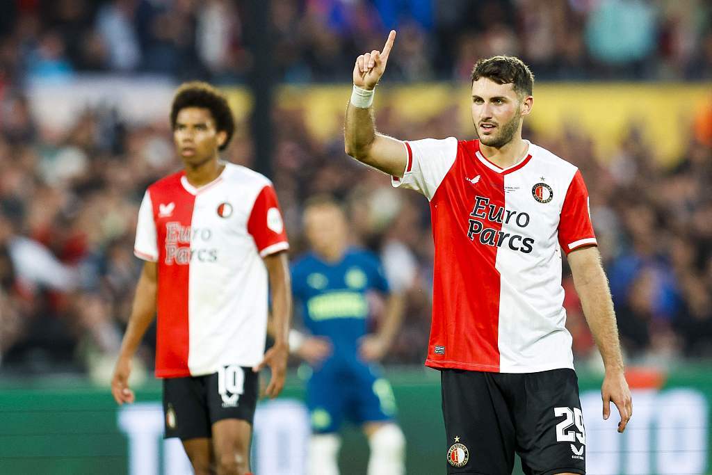 开云体育-费耶诺德迎荷甲关键赛；国际比赛日伤情更新；压力陡增；轮换策略成焦点的简单介绍-开云体育